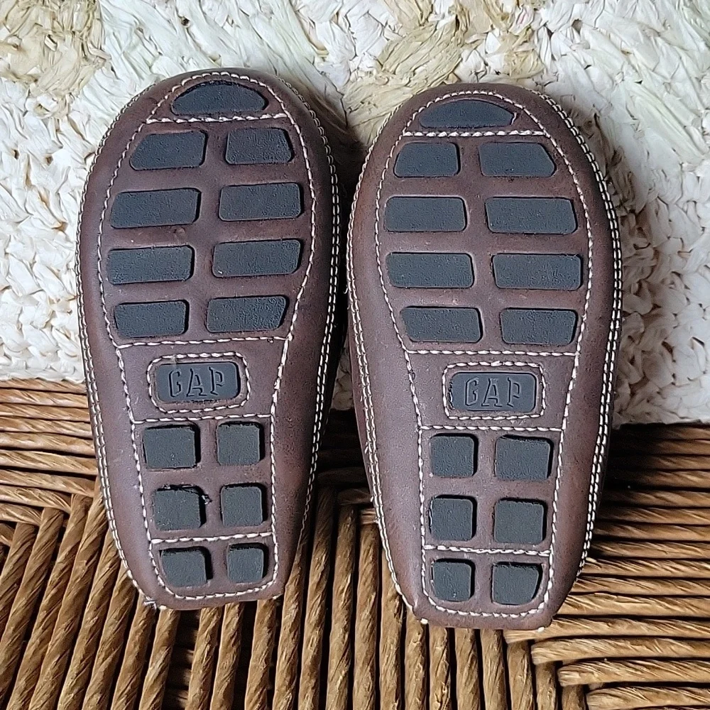GAP brown penny